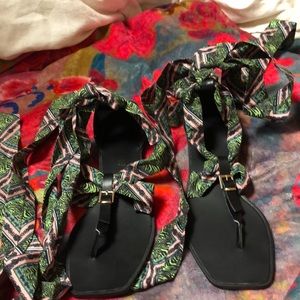 NWOT Shoe dazzle, pink, and green tie all the way up the leg, flat sandals